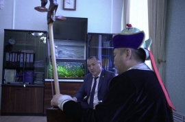 Чимит Бальжинимаев рассказал, почему хранит в кабинете морин хуур, Округ 3, Железнодорожный район, Улан-Удэ, Республика Бурятия